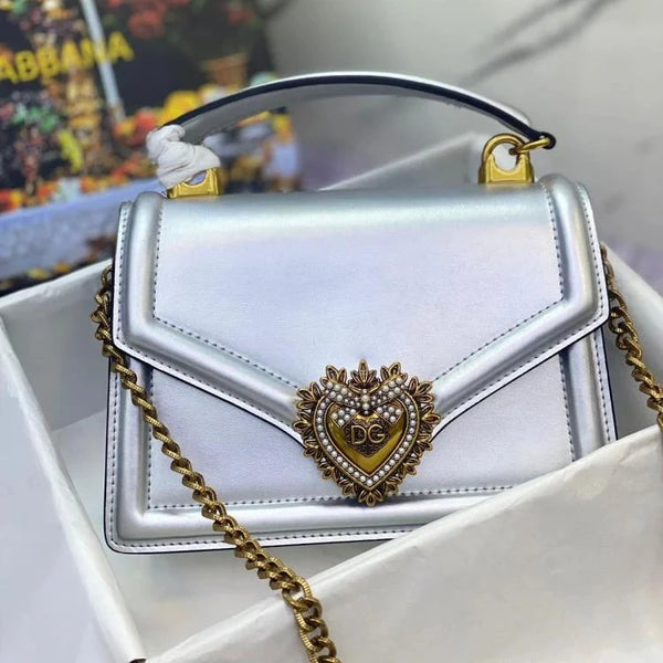 Devotion Small shoulder Bag Silver