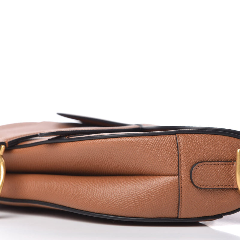 D Leather Saddle Shoulder Bag