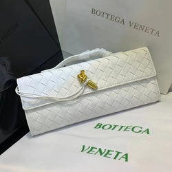 Bottega Veneta Long Andiamo Handle Clutch in Leather Bag