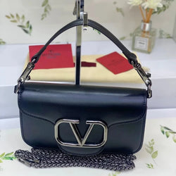 VLogo crossbody bag