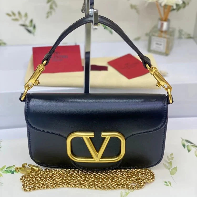 VLogo crossbody bag