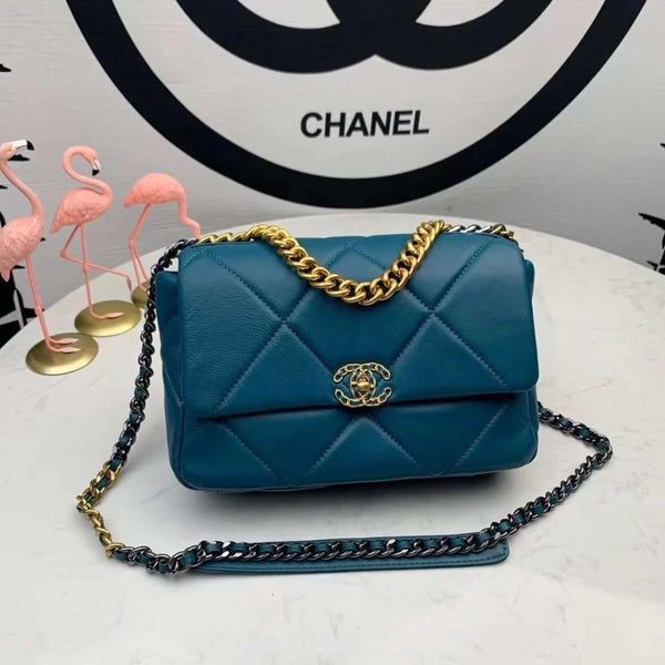 CHANEL HANDBAG