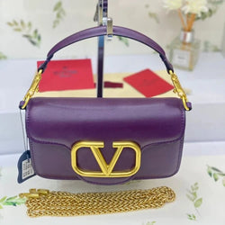 VLogo crossbody bag